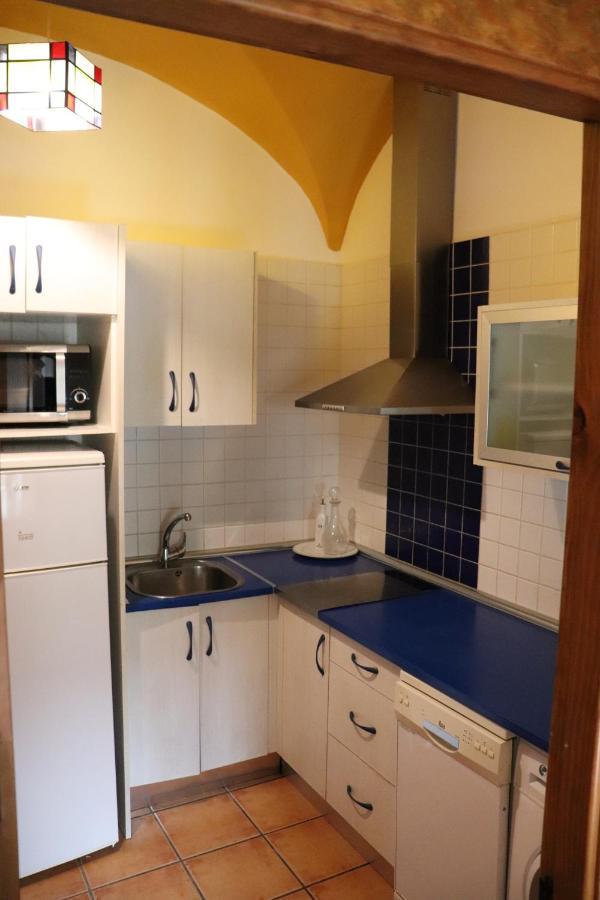 Apartamentos Las Buganvillas Caces 외부 사진